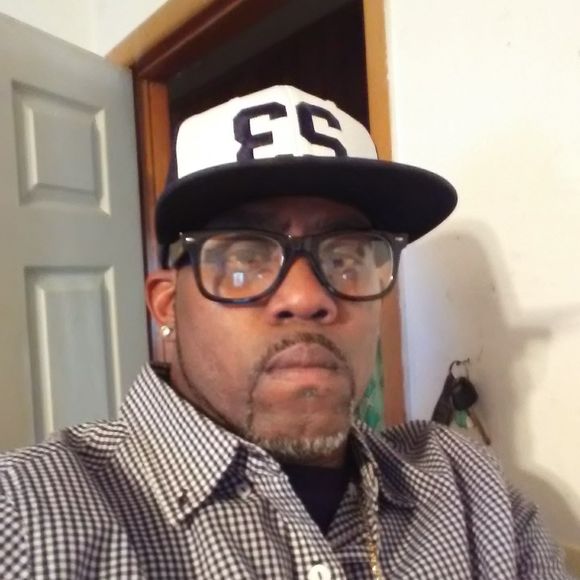 Meet your Posher, Roderick - Picture 1 of 1